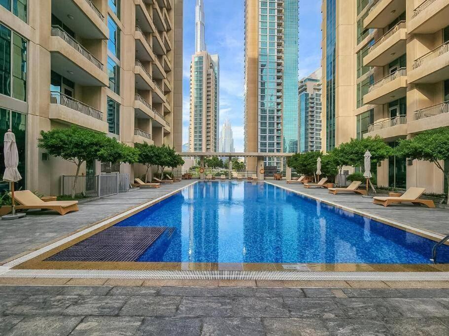 1bedroom Lux Burj Khalifa View * Dubai