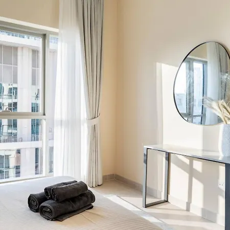 1Bedroom Lux Burj Khalifa View Dubai Exterior photo